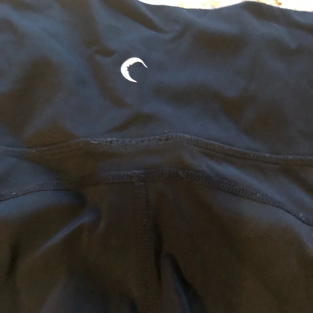 Zyia Active Ribbed Pattern Leggings - Picture 4 of 5